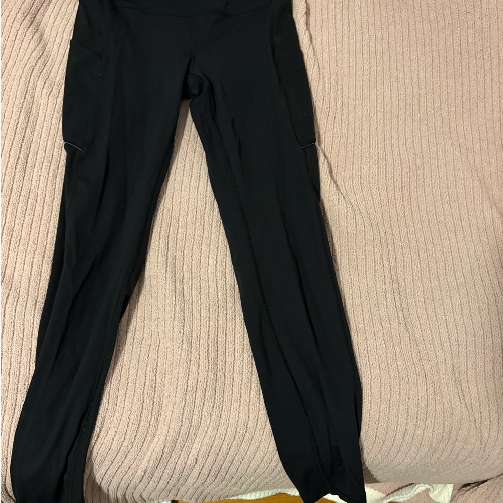 Wunder Train High-Rise Tight with Pockets 28" Leggings | Size 8